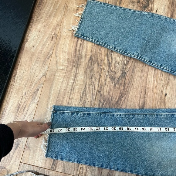 NWT Good American Weekender Straight Jeans - Picture 11 of 16